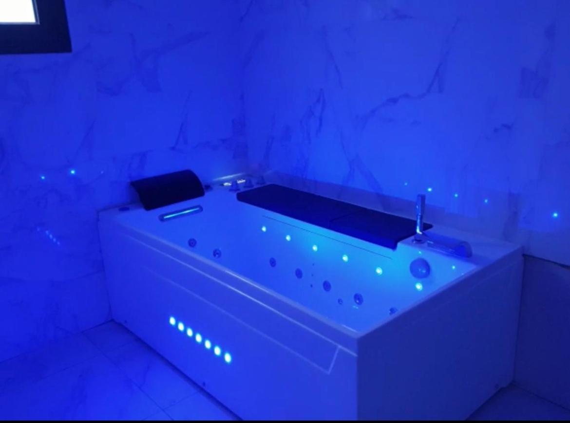 Magnifique Appart Avec Jaccuzi Lejlighed Criel-sur-Mer Eksteriør billede